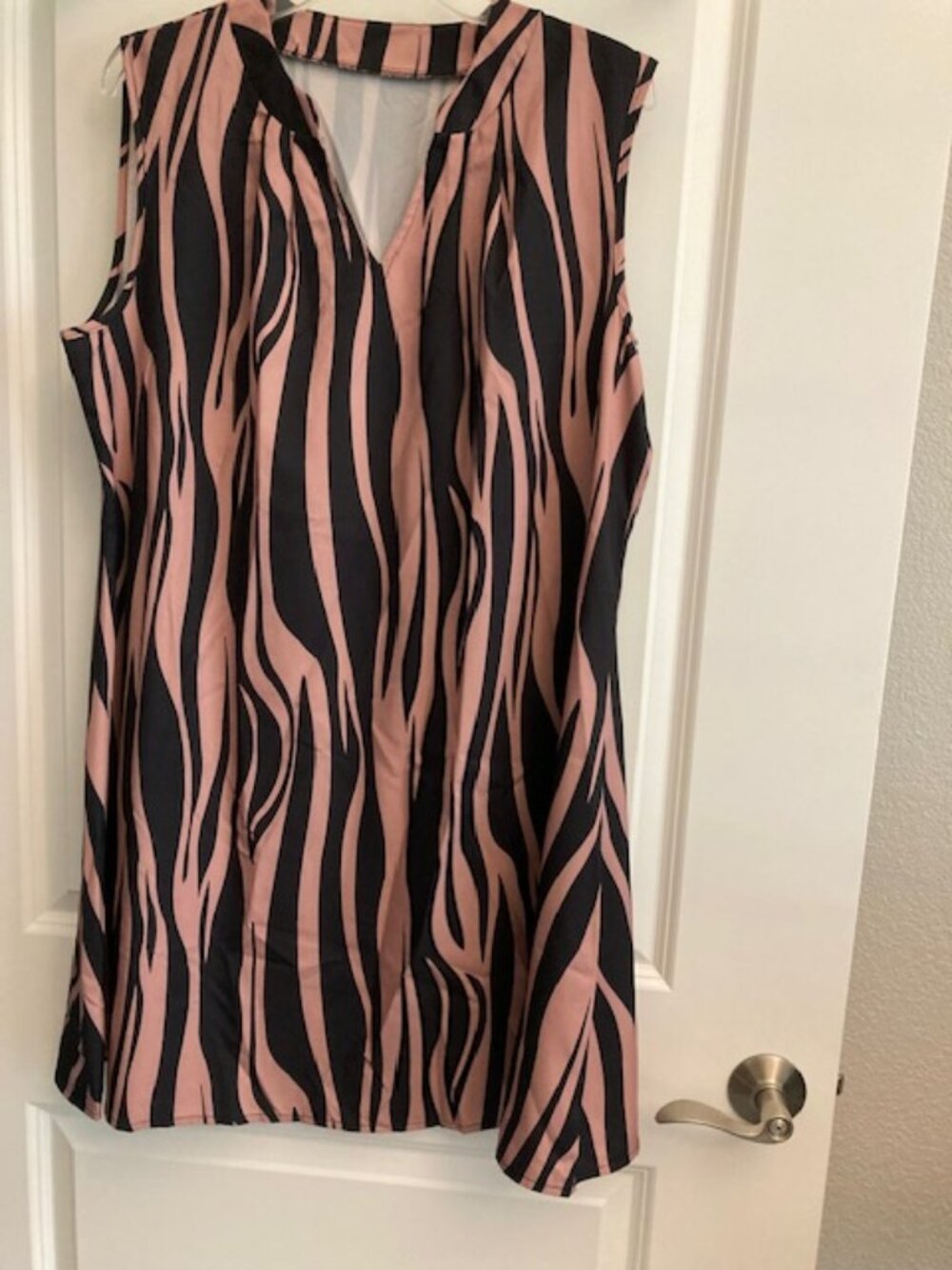 Wave Dress - size 2xl- NEW